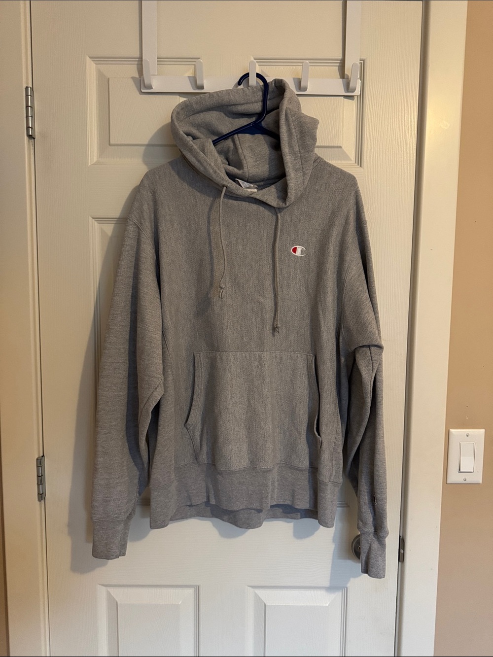 Champion Light Gray Pullover Hoodie with Small Logo
